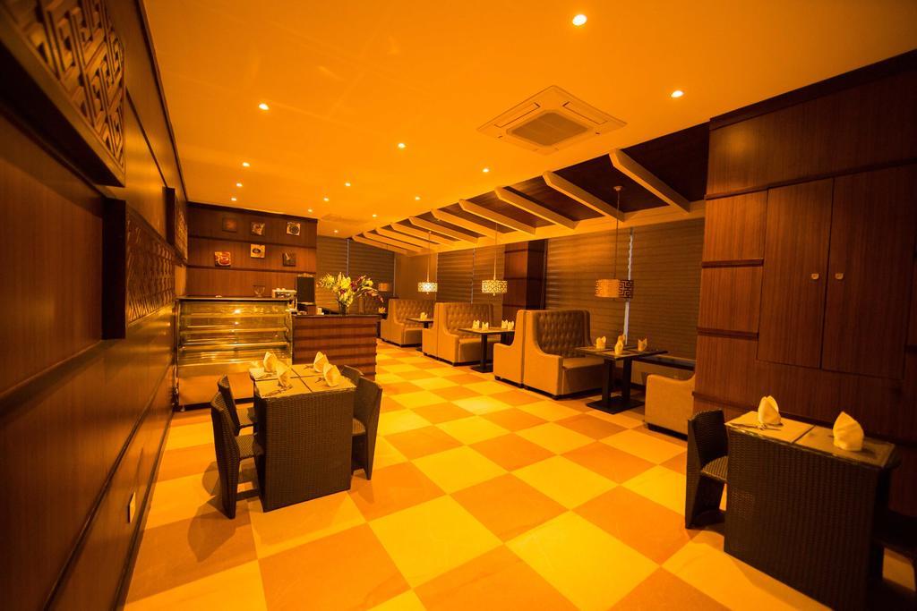 Ariya Hotel Thimphu Bagian luar foto